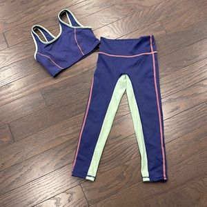 Girls Fabletics set size small (6/7)